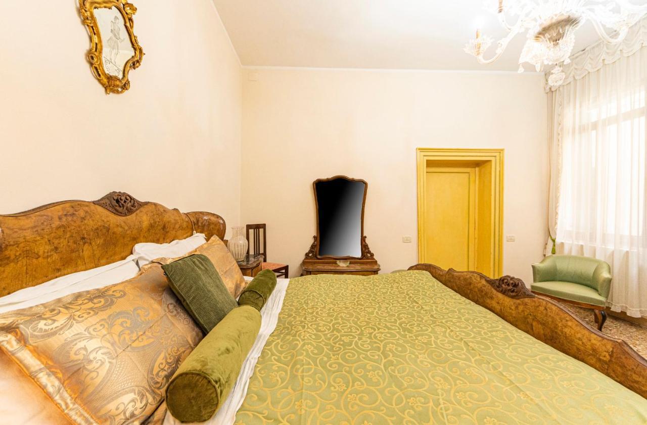 Ferienwohnung Casa Vescovo, Free Wi-Fi Near San Marco Square Venedig Exterior foto